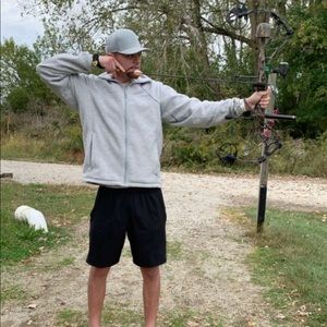 Meet your Posher, Dustin